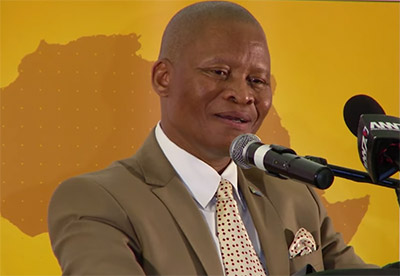 Chief_Justice_Mogoeng_insists_he_will_uphold_gay_rights