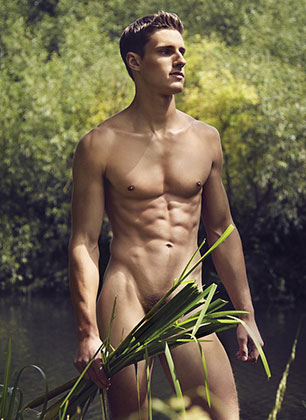 warwick_naked_rowers_are_back_for_2015