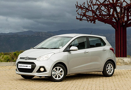 gay_motoring_Grand-i10-3_01