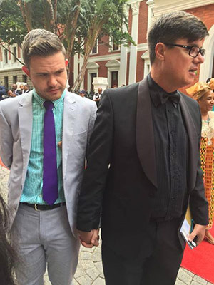 Ian Ollis (right) arrives at Parliament with Adriaan Roets (Pic: Facebook)