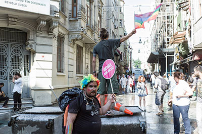 istanbul_pride_attacked_by_police