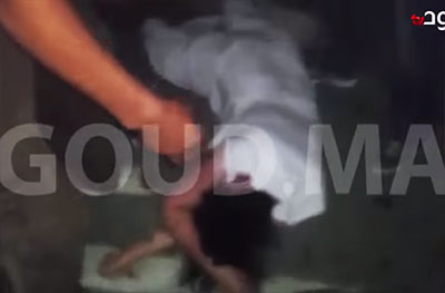 The victim was brutally beaten by the mob (see video below).