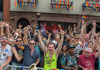 2015 NYC Pride March (Pic: Chris Gagliardi)