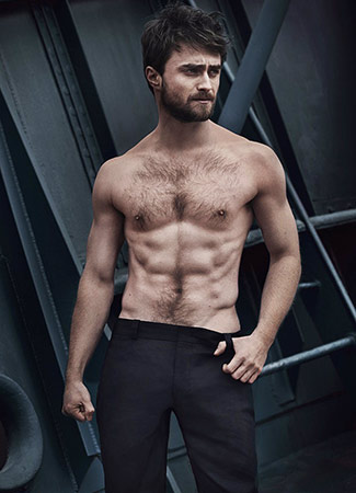 Daniel-Radcliffe_shows_he_is_all_man