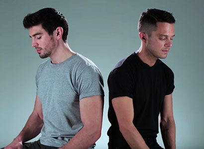 Watch-Steve-Grand-and-Eli-Lieb-in-gay-duet
