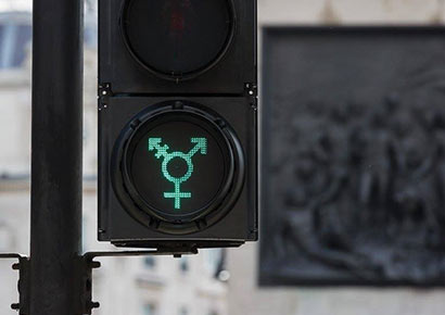 London-traffic-lights-go-LGBT-for-Pride-02