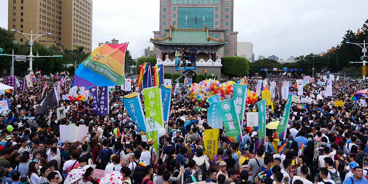 100,000 march for marriage equality in Taiwan - MambaOnline - LGBTQ ...